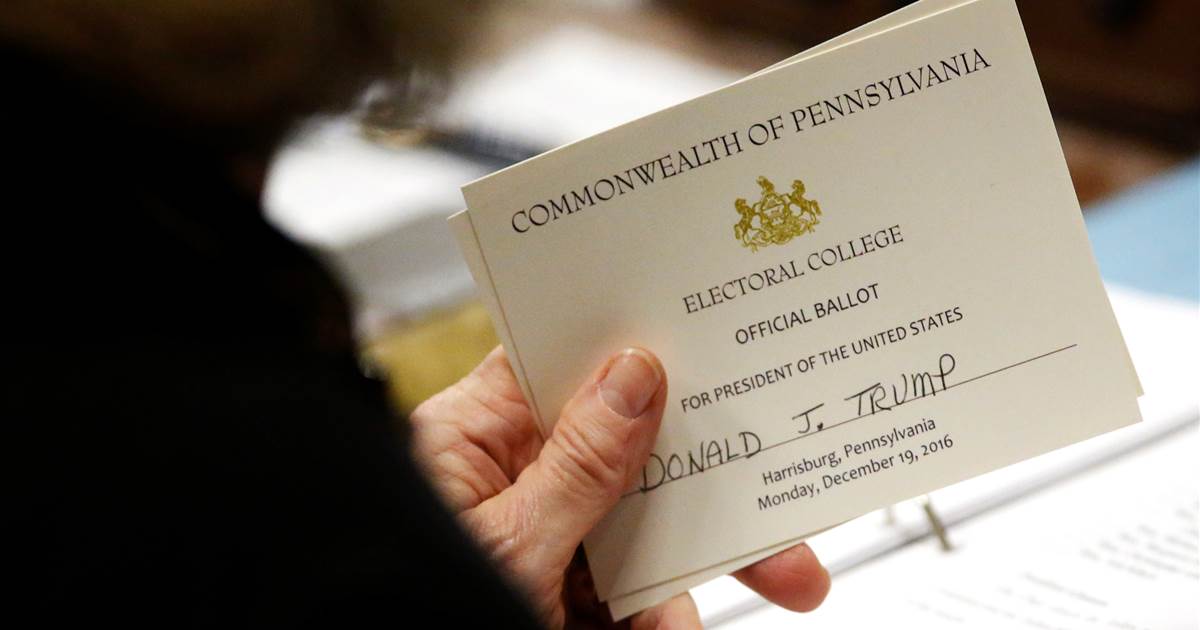 Senate Democrats to introduce constitutional amendment to abolish Electoral College