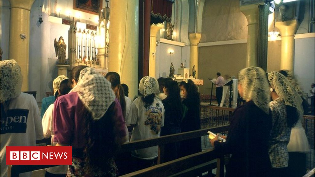 Iraq's Christians 'close to extinction' - BBC News