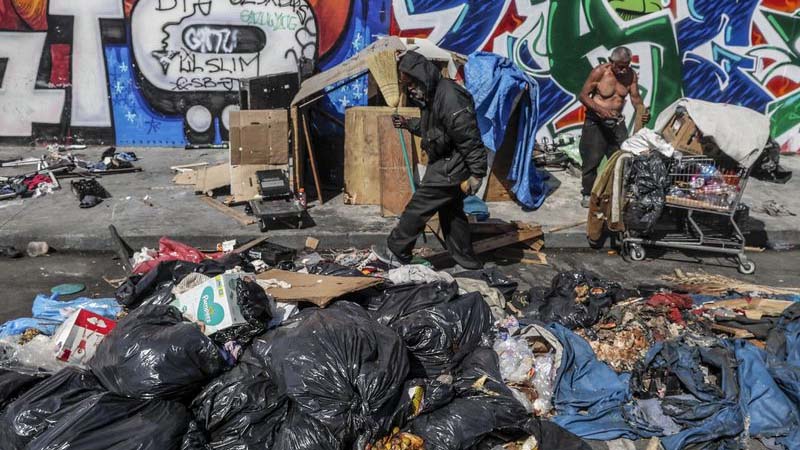 Los Angeles' Homeless, Poop, Drug, Rat, Crime And Disease Makes It A 3rd World Country