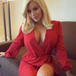 Angela Warren Profile Picture