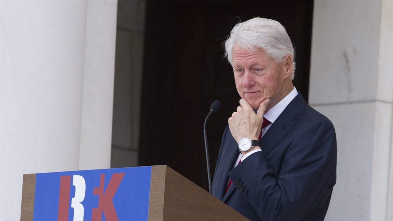 Flashback Bill Clinton: 'We Won’t Tolerate Immigration By People Whose First Act Is To Break The Law'