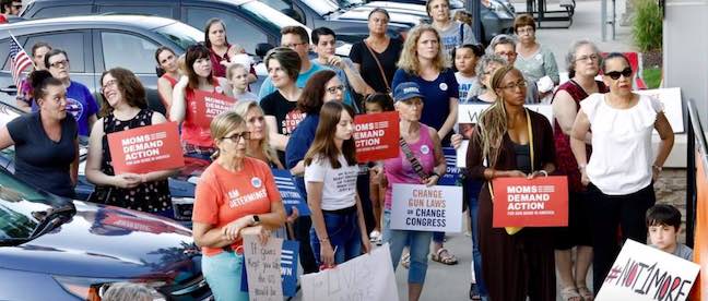 Media Helps Moms Demand Action Lie About Anti-Gun Rally Crowd Sizes – Def-Con News