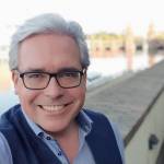 Michael Oliver Profile Picture