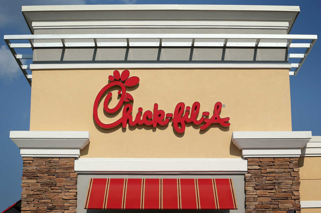 New Chick-fil-A Opens in Brooklyn with Line Around the Block in Early Morning Hours – Faithwire