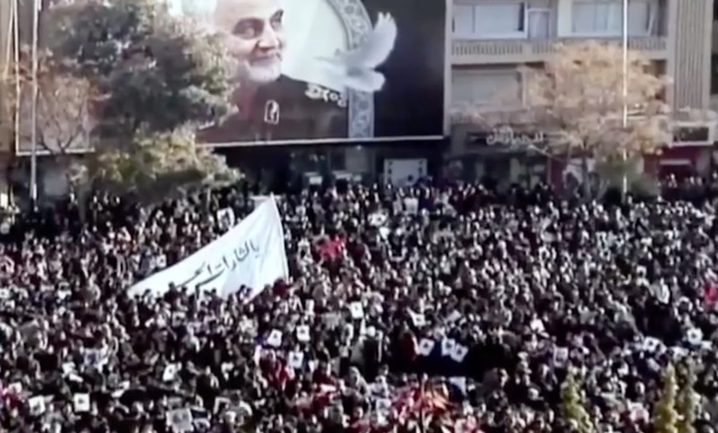 Iranian Protesters Risking Their Lives to Stand for Freedom: 'They Are Lying That Our Enemy Is America; Death to the Dictator!'