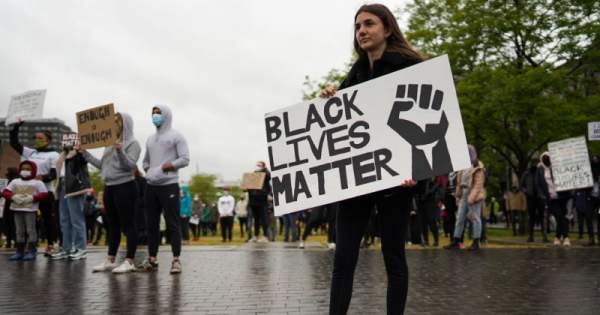 UK Police Force Forbids “Counter-Protest” to Black Lives Matter Gathering – Summit News