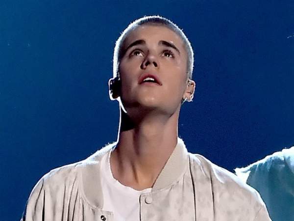 Justin Bieber Thanks Jesus For Forgiveness and Urges Fans to Embrace Christianity