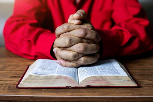 Churches sue Calif. Gov. Newsom over COVID-19 order banning in-home Bible studies - The Christian Post