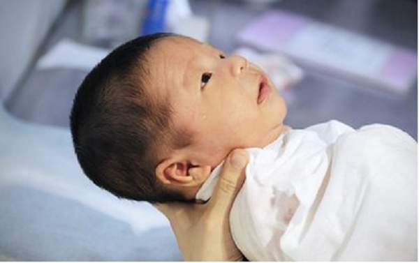 Chinese Doctor Exposes Brutal Horrors of China Killing Newborn Babies in Infanticides  |  LifeNews.com