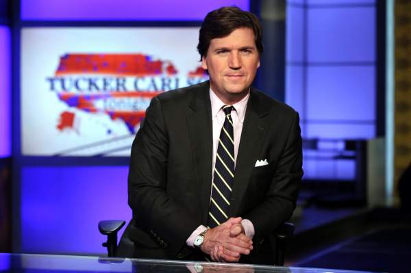 Tucker Carlson criticizes Facebook for censoring interview with Chinese virologist | Fox News