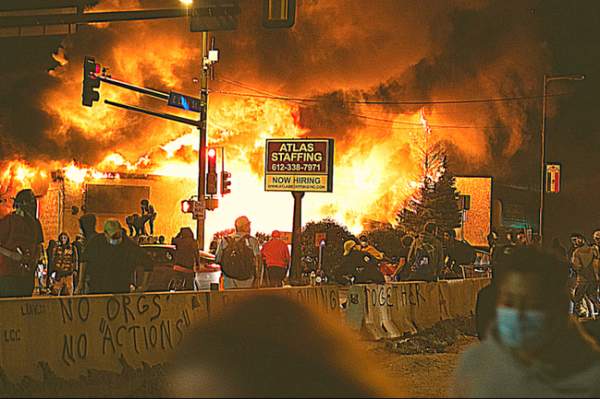 "Everyone In The City Was Ready For War" - Terrifying Eye-Witness Account Of The Kenosha Riots | Zero Hedge