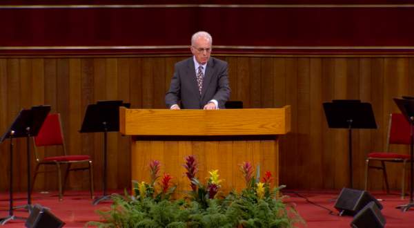 'This is harassment': John MacArthur's church to be evicted from land leased for parking lot - The Christian Post