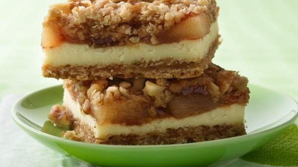 Apple Streusel Cheesecake Bars Recipe