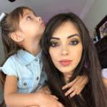 Sarah Brigham Profile Picture