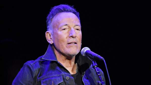 Bruce Springsteen calls for an exorcism in the White House, insults Trump and the first family | Fox News