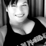 HeavyMetalHippieChick Profile Picture