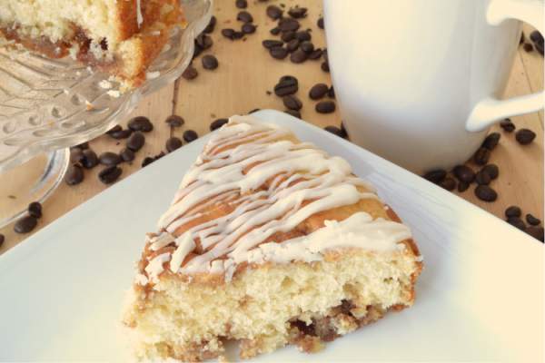 Simple Saturday Morning Baking Mix Coffee Cake | Fluster Buster