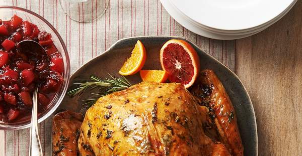 Classic Thanksgiving Turkey that Everyone Loves