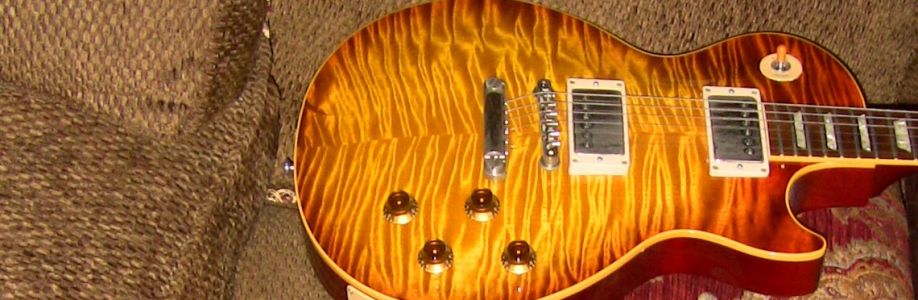 Gibson Les Paul Cover Image