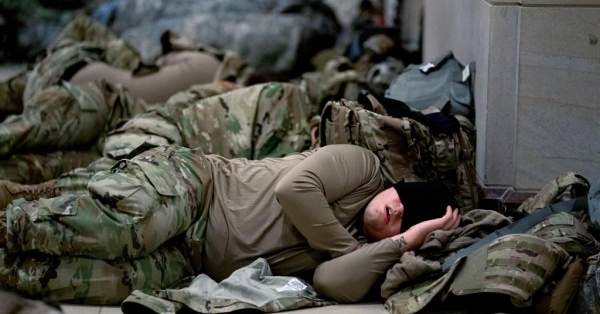 Lawmakers ask Army to provide cots for National Guard members sleeping on Capitol floor ⋆ 10ztalk viral news aggregator