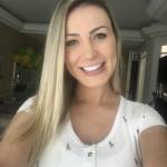 Monica3452 Profile Picture