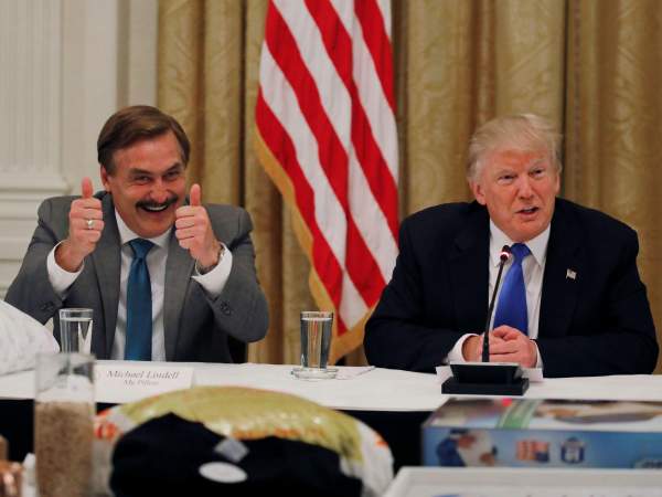 MyPillow CEO Mike Lindell brings notes to White House that suggest calling for ‘martial law if necessary’ | The Independent