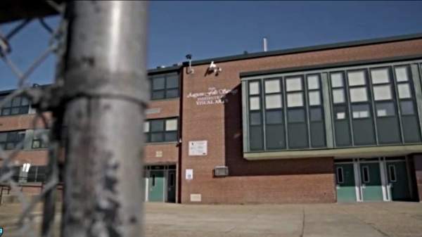 Baltimore HS student fails all but 3 classes over 4 years, ranks near top half of class | Fox News