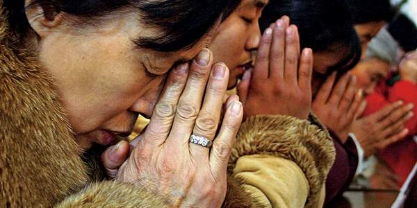 Chinese police raid church during Sunday worship, seize pastor, wife