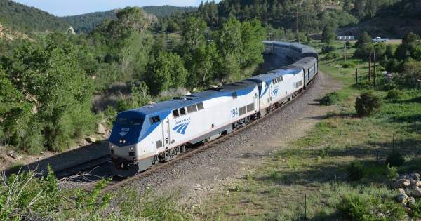 Amtrak just laid out new plans for a Detroit to Toronto train