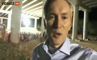 Senator James Lankford Snuck Into A Migrant Camp At The Southern Border And What He Found Is Not Pretty - Videos - VidMax.com