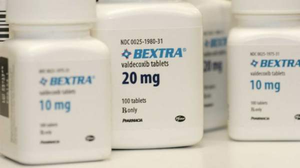 Nearly a third of FDA-approved drugs had problems, study finds | CNN