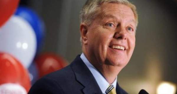 Fully-Vaccinated RINO Lindsey Graham Goes On A Weekend Boat Trip Filled With Democrat Senators…Comes Back With COVID-19