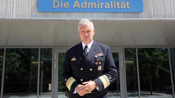 Chef der deutschen Marine zeigt Mut zu eigener Meinung: