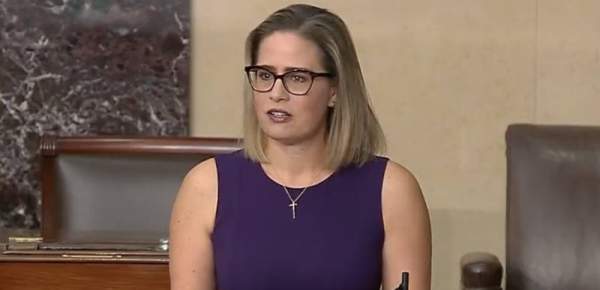 Dems and Their Hypocrisy CENSURE Sinema for voting to preserve DEMOCRACY – Def-Con News