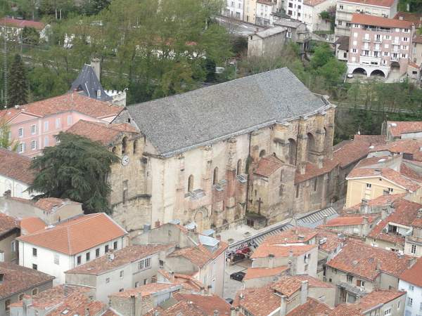 “A good church is a burning church”: Anti-Christian graffiti discovered in Foix, France – Allah's Willing Executioners