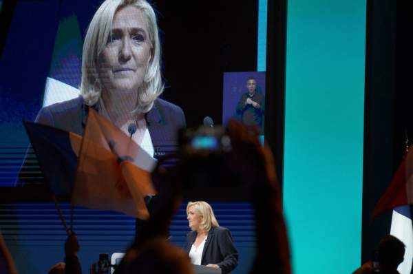 Wahlbetrug? 1,1 Millionen Stimmen für Le Pen verschwunden › Jouwatch
