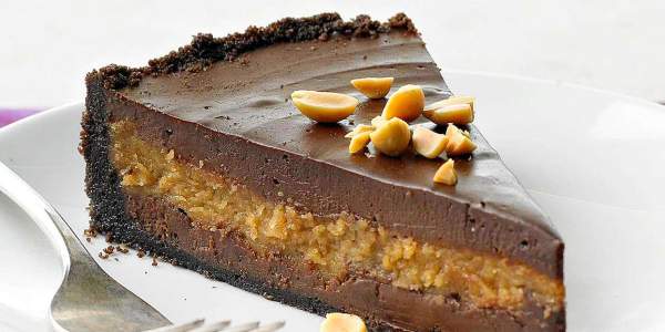Delicious Chocolate-Peanut Butter Cheesecake