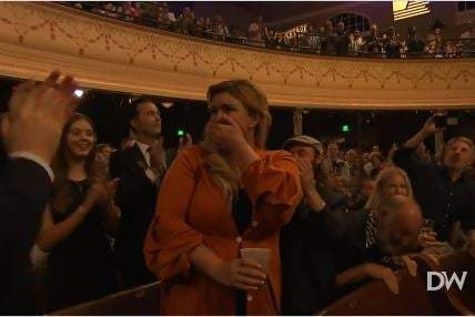 Canceled Hollywood Star Bursts Into Tears as Conservative Audience Gives Standing Ovation