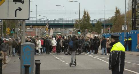 Protest held over housing of asylum seekers in Dublin – Allah's Willing Executioners