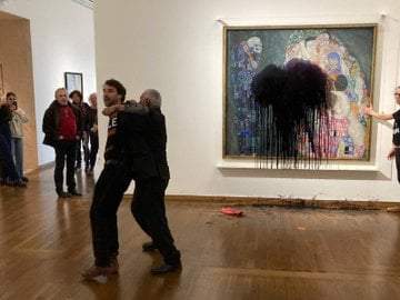 Eco-Terrorist Cult Members Attack Klimt Painting in Austria Museum