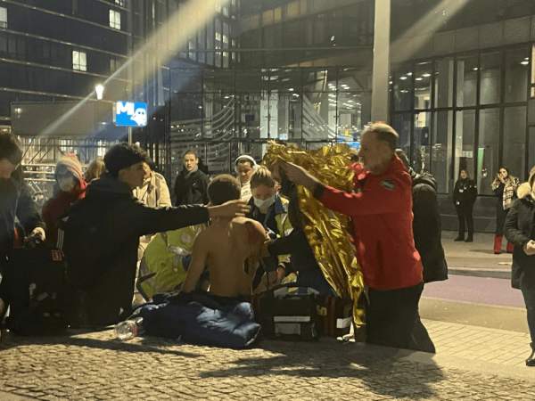 Belgium: Knife attack in Brussels underground – 3 people injured, some critically – Allah's Willing Executioners