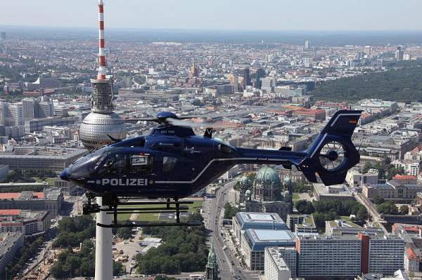 Bestechlichkeit: Razzia bei Berliner Multikulti-Polizei – Jihad Watch Deutschland