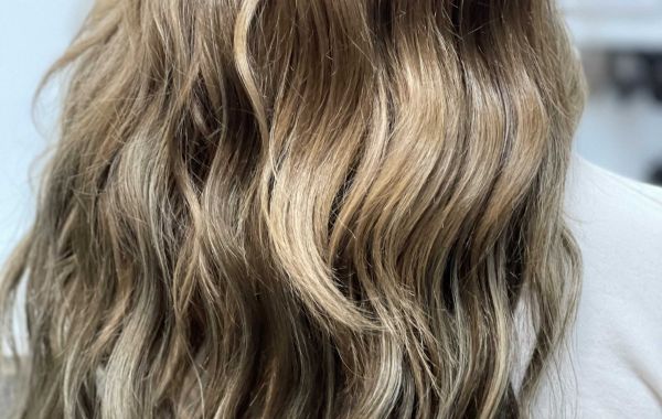 Everything You Need To Know Before Shopping For Weft Extensions