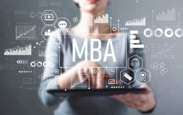 How Can Professionals Benefit From an MBA in Marketing?
