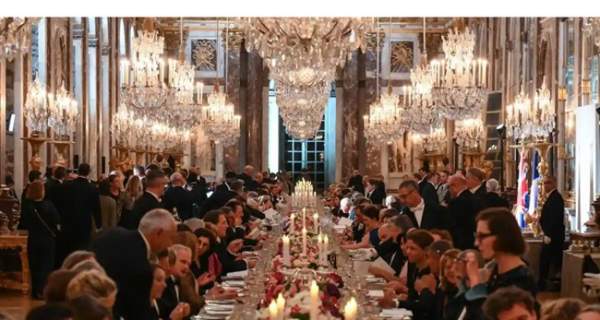 Lavish banquet at Versailles from the 'let them eat bugs' crowd – Twitchy