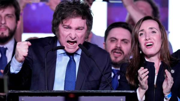 Stichwahl - Rechtspopulist und Anarchokapitalist Javier Milei wird Präsident in Argentinien - Gegenkandidat Massa räumt Niederlage ein