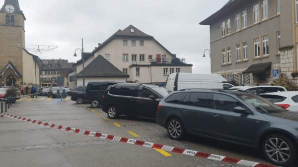 Switzerland: An Algerian asylum seeker, who arrived in Switzerland three days ago and was already known under several identities in other European countries, breaks into a school and shouts “Allah Akbar” in a threatening manner – Allah's Willing Executioners