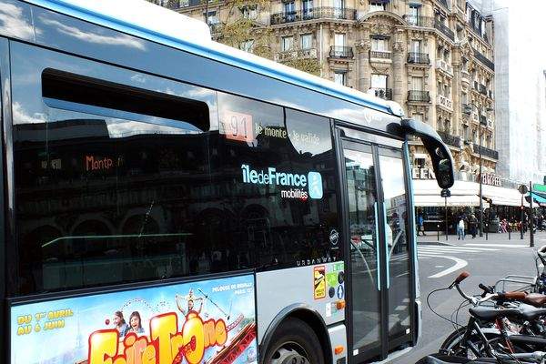Frankreich: Zur Ausreise verpflichteter Nordafrikaner schreit in einem Bus in Paris “Allahu Akbar” und löst eine Panic unter den Fahrgästen aus – Jihad Watch Deutschland