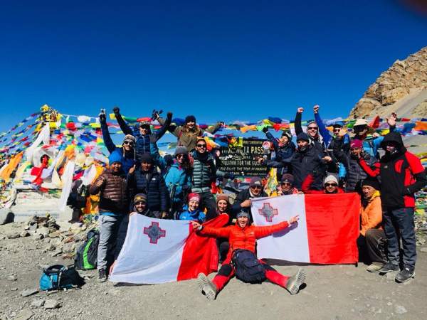 Annapurna Circuit Trek | Hike Through Longest Pass In The World