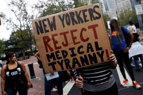 These Men Are Taking It To The NY Tyrants For Their COVID Tyranny (Video) - Setting Brushfires